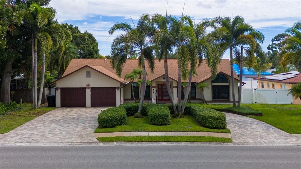 3726 17TH AVENUE N ST PETERSBURG, FL 33713