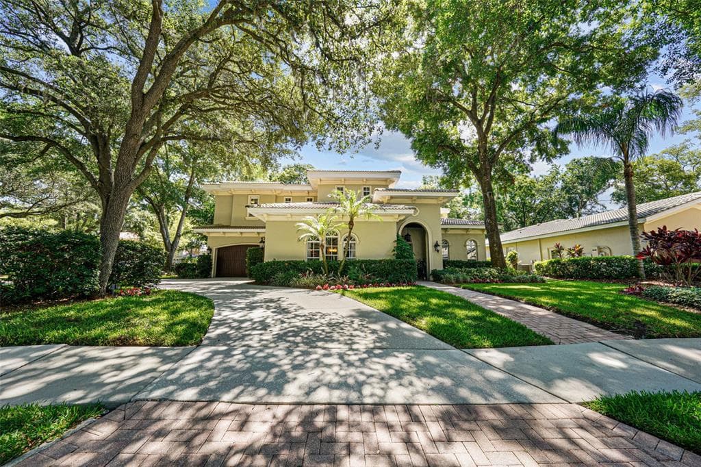 1920 FLORESTA VIEW DRIVE TAMPA, FL 33618