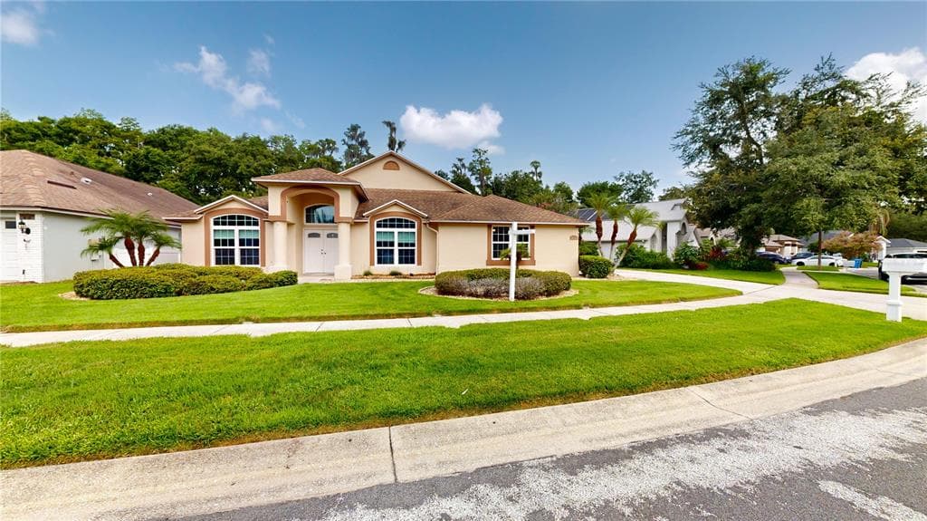18918 FAIRWOOD COURT TAMPA, FL 33647