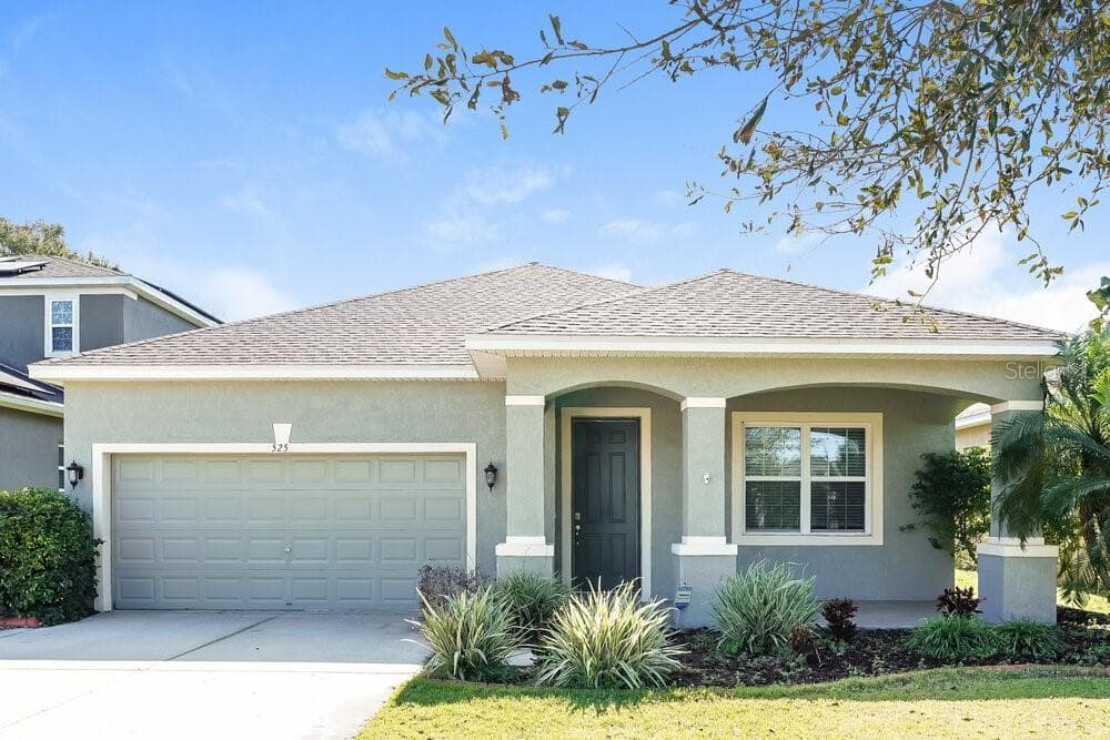 525 WESTCHESTER HILLS LANE VALRICO, FL 33594