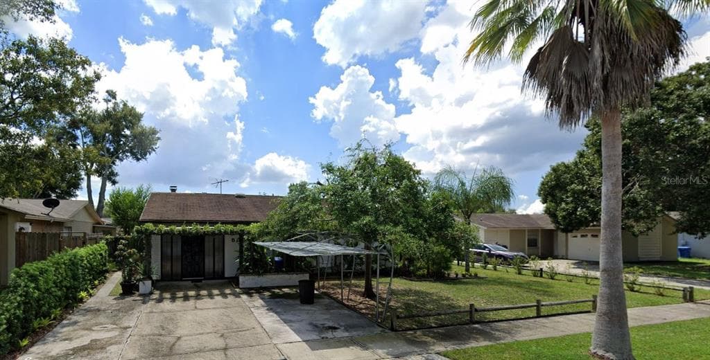 5112 CHATSWORTH AVENUE TAMPA, FL 33625