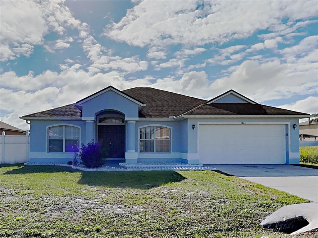 341 CORSICA COURT KISSIMMEE, FL 34758
