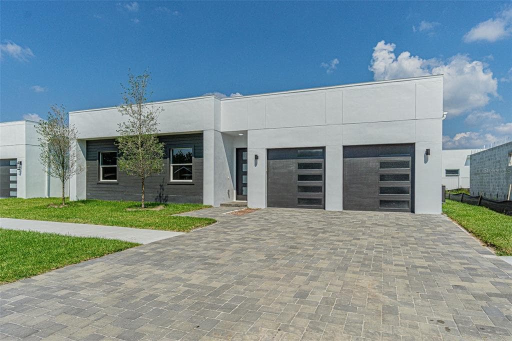 7629 CARON ROAD TAMPA, FL 33615