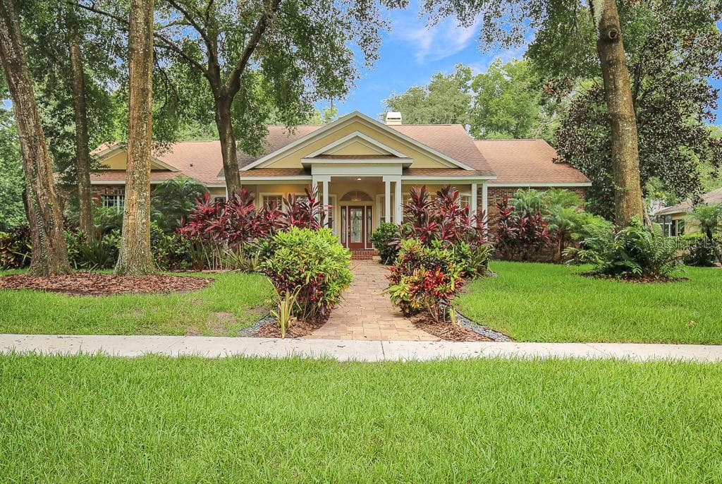 5215 PINE ROCKLANDS AVENUE LITHIA, FL 33547