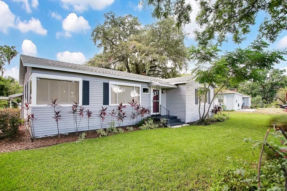 438 S ELM ROAD LAKELAND, FL 33801