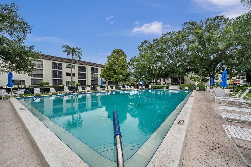 2579 COUNTRYSIDE BOULEVARD UNIT 1203 CLEARWATER, FL 33761