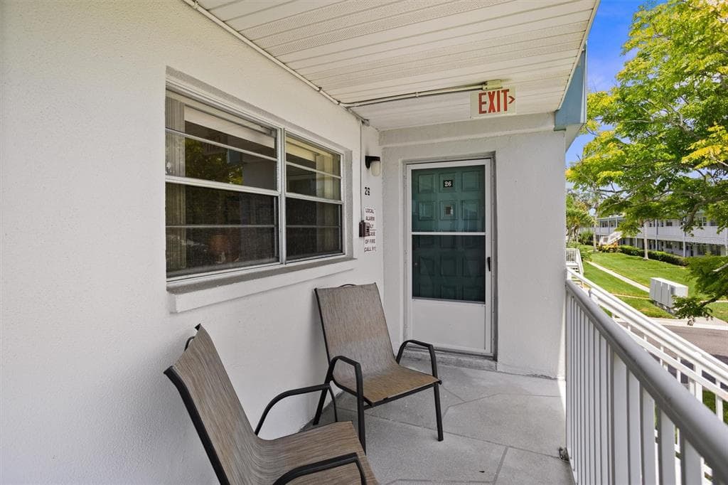 5246 81ST STREET N UNIT 26 ST PETERSBURG, FL 33709