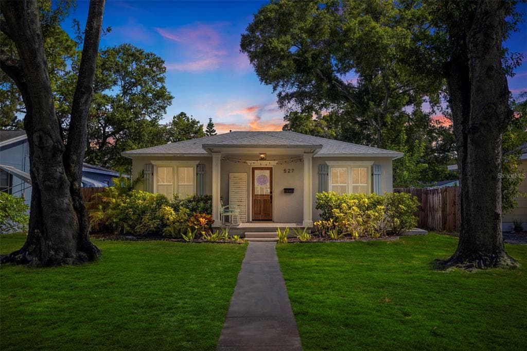 527 43RD AVENUE N ST PETERSBURG, FL 33703