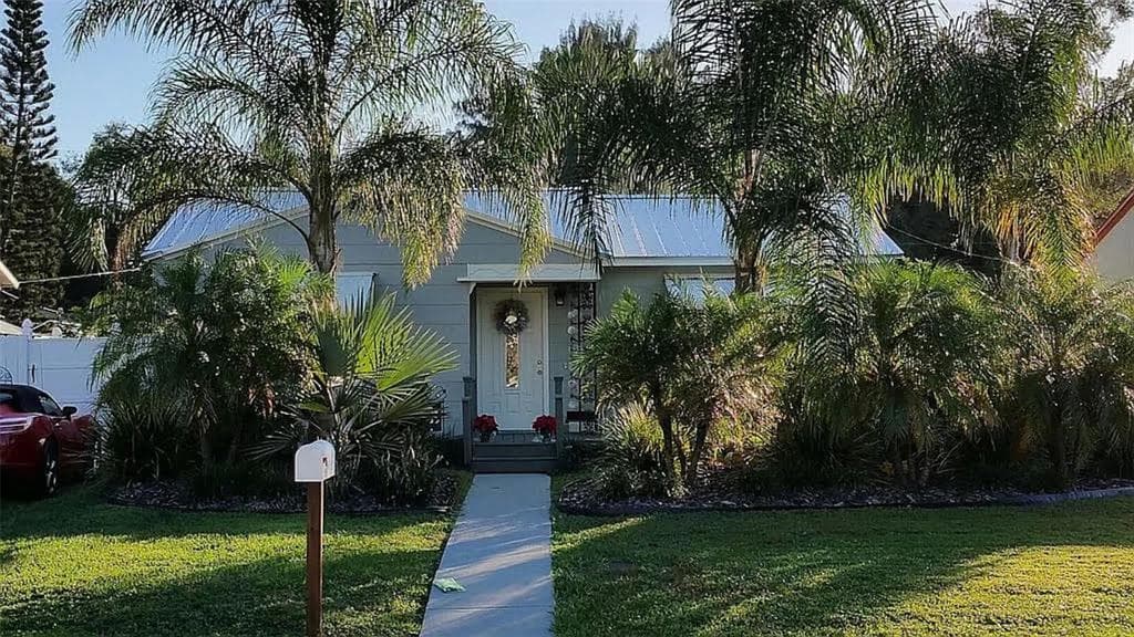 2654 45TH STREET S GULFPORT, FL 33711