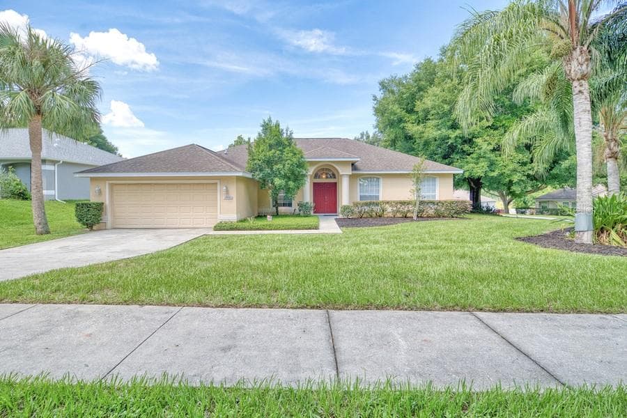16025 ARROWHEAD TRAIL CLERMONT, FL 34711