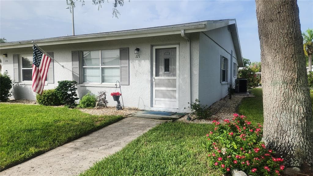301 ANDOVER PLACE S UNIT 171