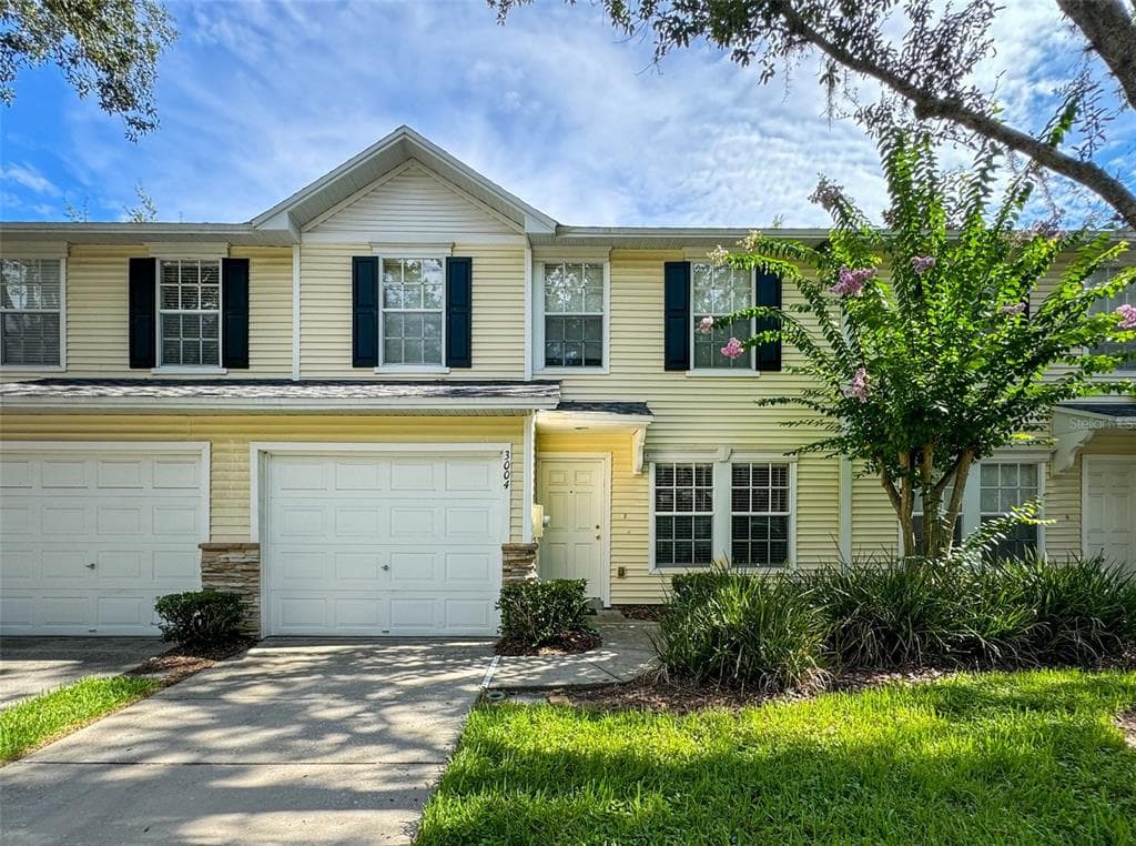 3004 AMBER OAK DRIVE VALRICO, FL 33594