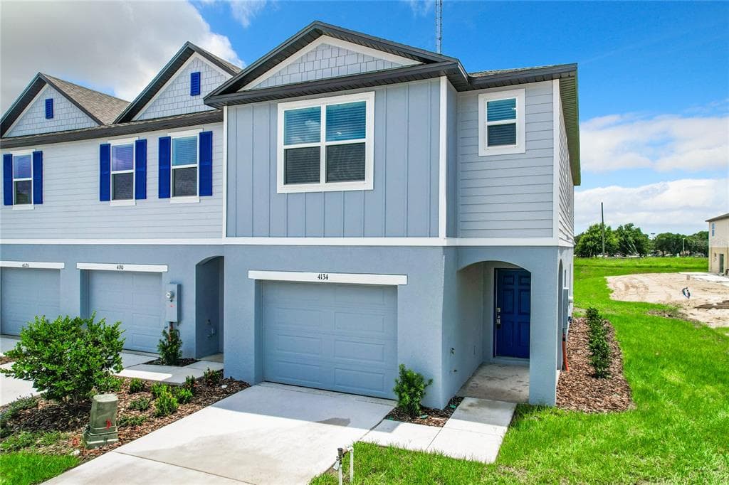 4134 COLLEGIATE BOULEVARD LAKELAND, FL 33803
