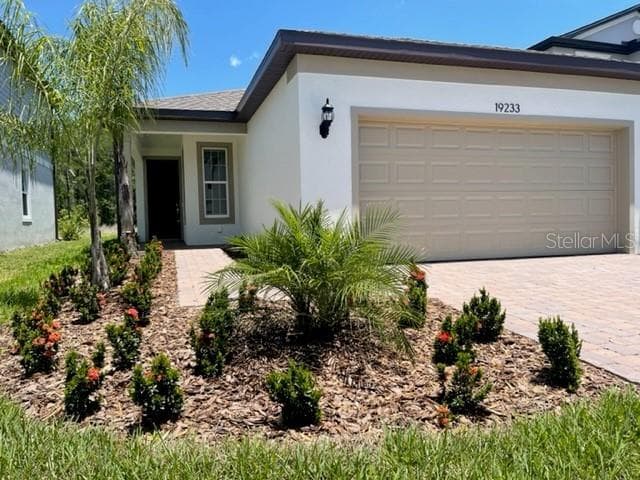 19233 OLD SPANISH ROAD TAMPA, FL 33647