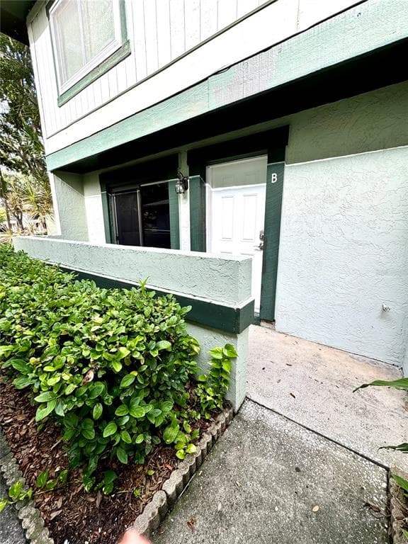 2902 LICHEN LANE UNIT B CLEARWATER, FL 33760