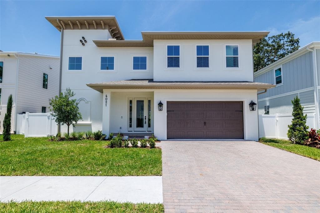 4021 W SANTIAGO STREET TAMPA, FL 33629