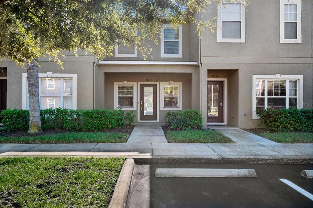 31240 CLARIDGE PLACE WESLEY CHAPEL, FL 33543