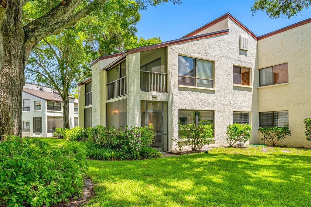 700 STARKEY RD UNIT 1414 LARGO, FL 33771