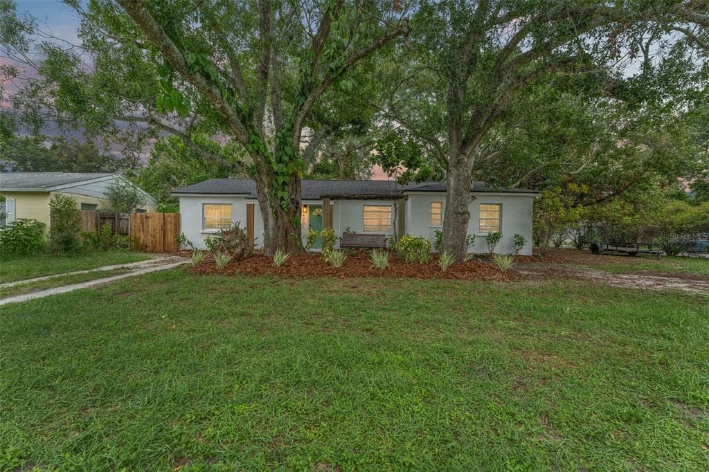 4201 W BAY VIEW AVENUE TAMPA, FL 33611