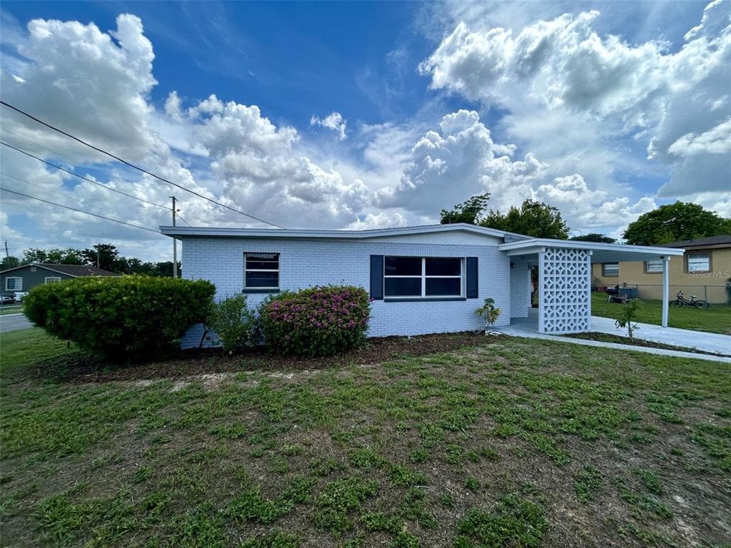 1125 AVENUE L HAINES CITY, FL 33844