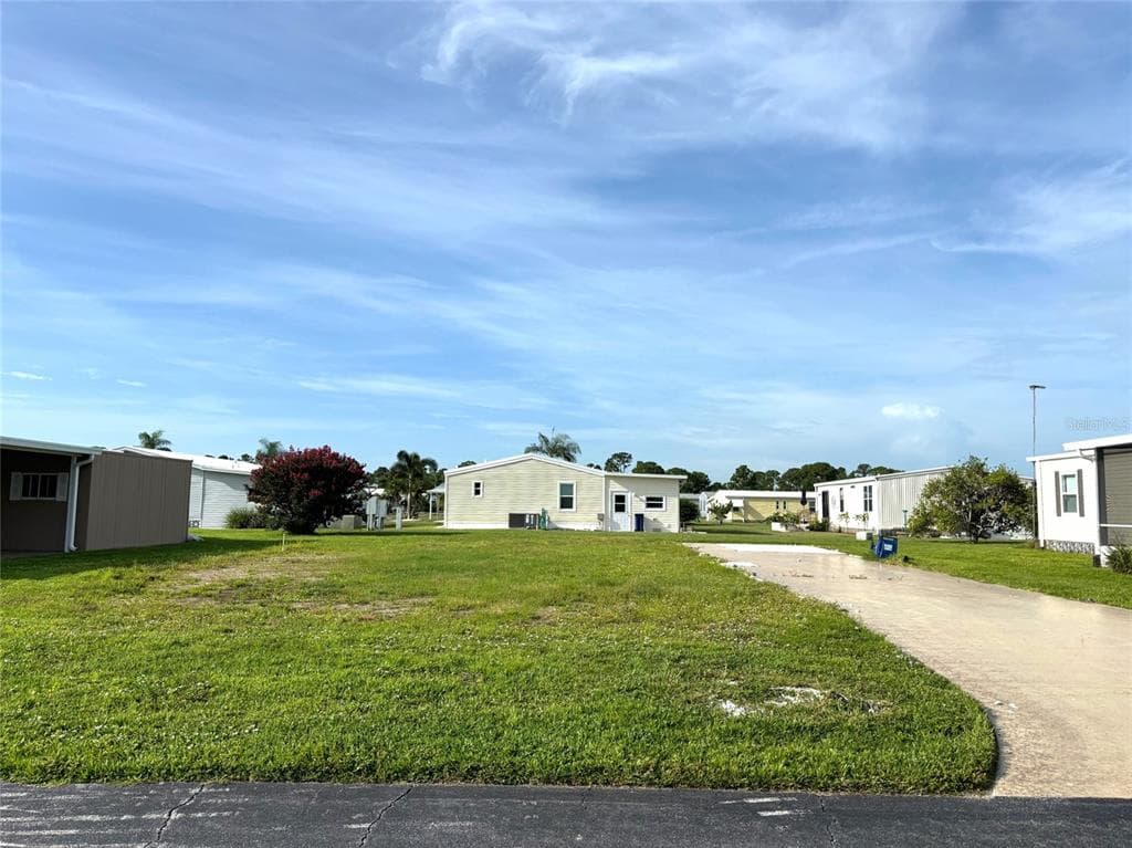 625 LOS ALTOS NORTH PORT, FL 34287