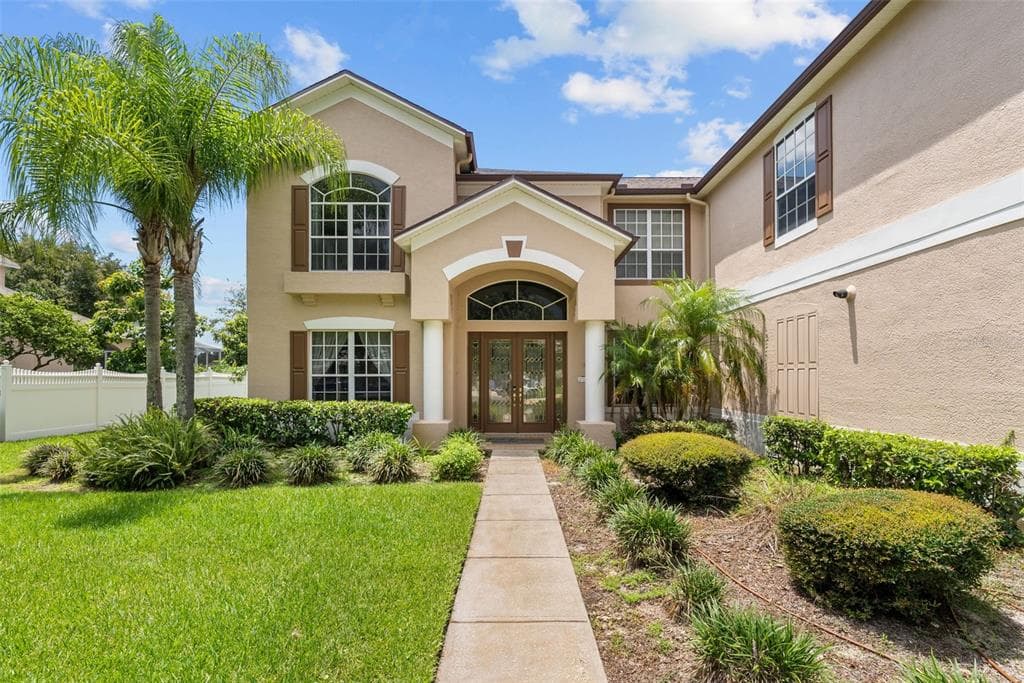 212 EXCALIBUR COURT BRANDON, FL 33511