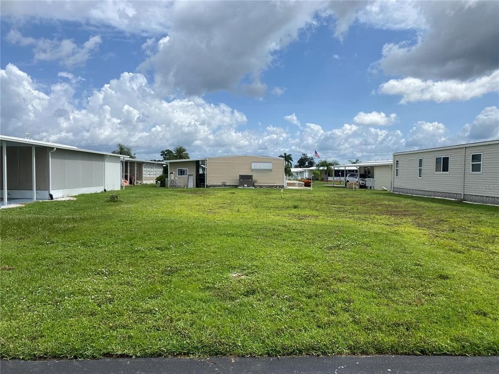 326 ROBALO NORTH PORT, FL 34287