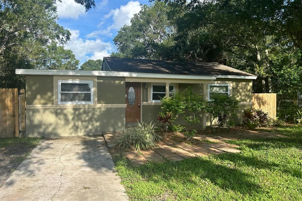 1508 WINCHESTER ROAD N ST PETERSBURG, FL 33710