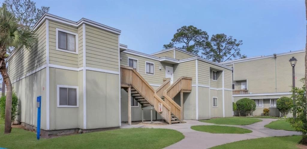 142 SCOTTSDALE SQUARE UNIT 142 WINTER PARK, FL 32792