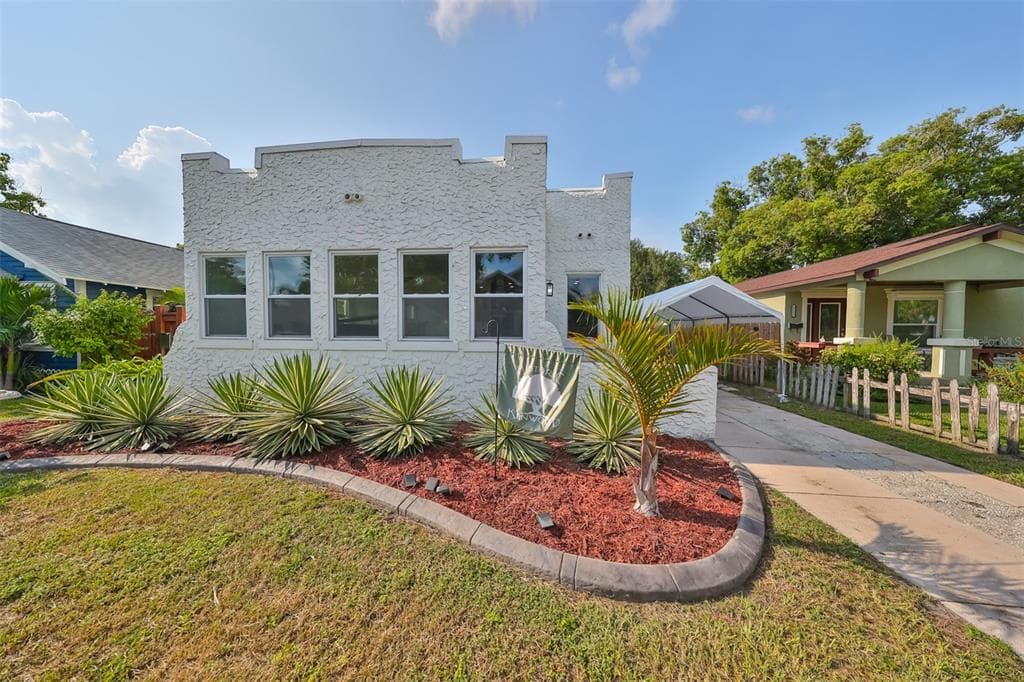 2326 4TH AVENUE N ST PETERSBURG, FL 33713
