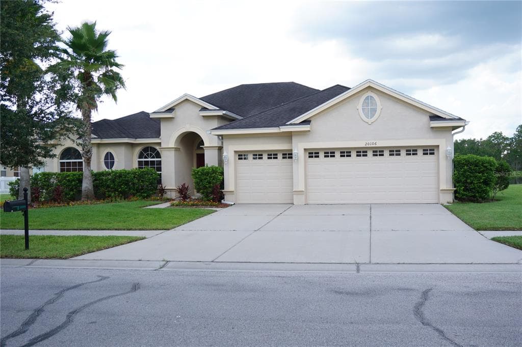 20106 TAMIAMI AVENUE TAMPA, FL 33647
