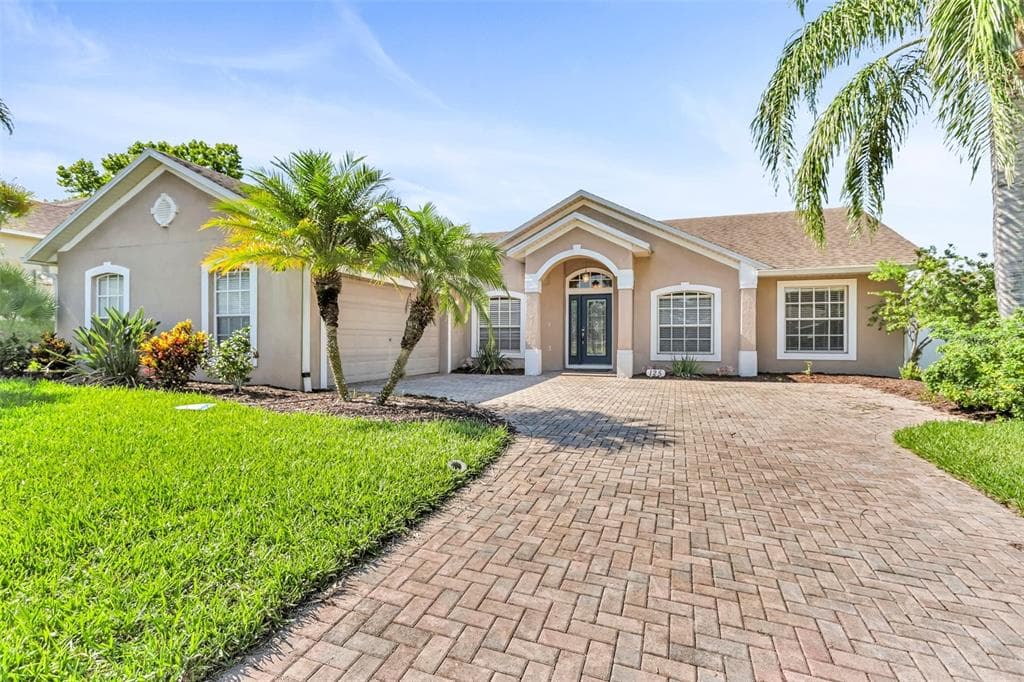 125 DOLCETTO DRIVE DAVENPORT, FL 33897
