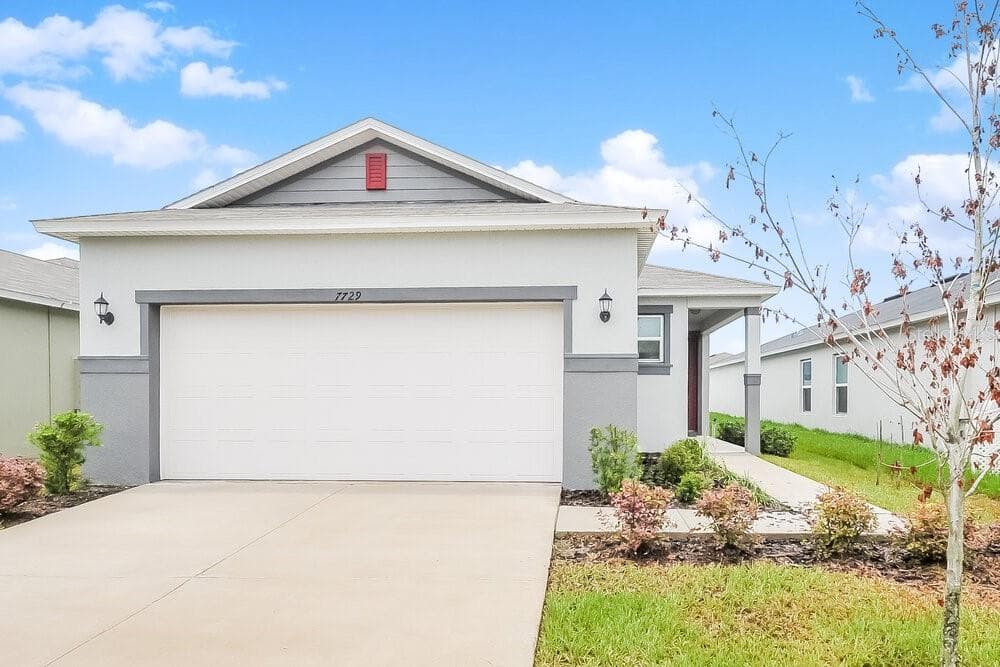 7729 SUNSHINE BRIDGE AVENUE GIBSONTON, FL 33534