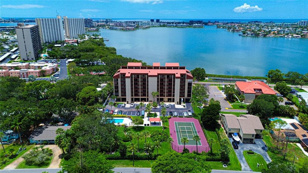 7037 SUNSET DRIVE S UNIT 205 SOUTH PASADENA, FL 33707