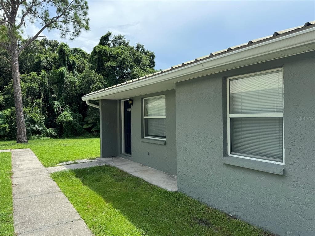 4503 16TH AVENUE S UNIT B TAMPA, FL 33619