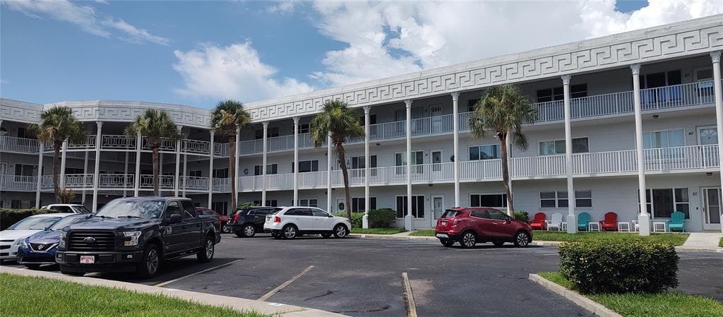 2450 CANADIAN WAY UNIT 18 CLEARWATER, FL 33763