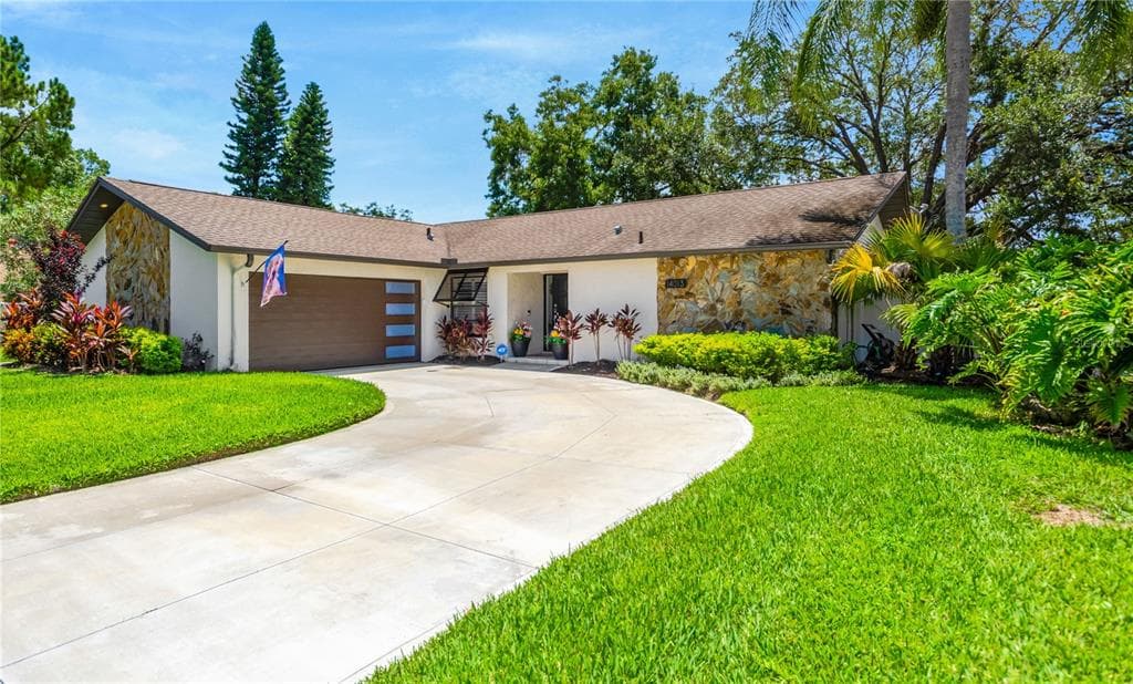 14013 MIDDLETON WAY TAMPA, FL 33624