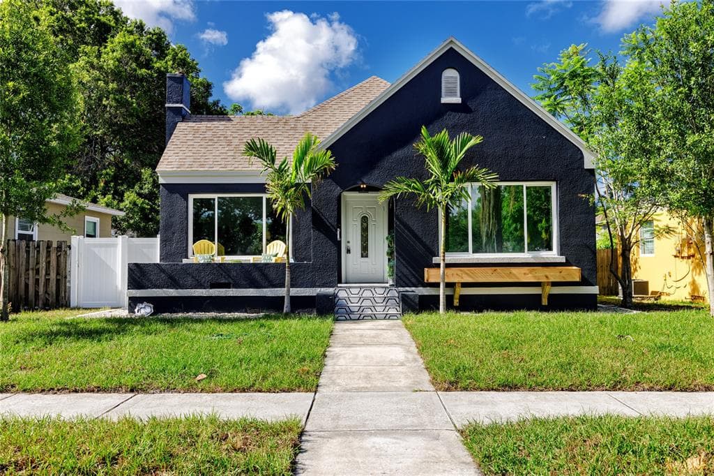 4134 2ND AVENUE N ST PETERSBURG, FL 33713