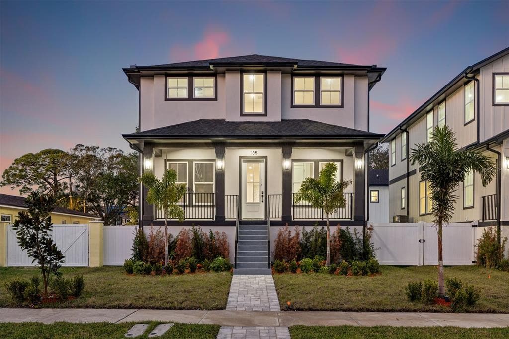 135 48TH AVENUE ST PETERSBURG, FL 33703