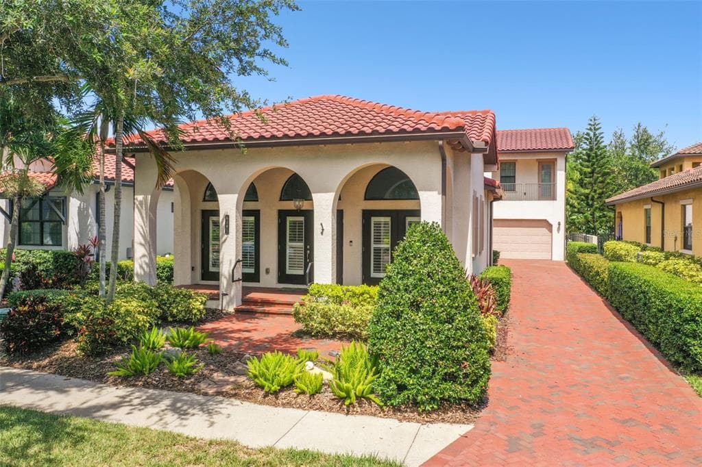 6141 YEATS MANOR DRIVE TAMPA, FL 33616