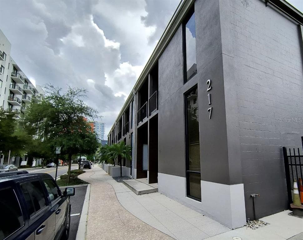 217 N 12TH STREET UNIT 111 TAMPA, FL 33602