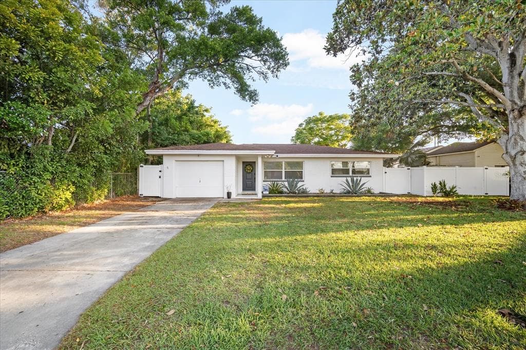 1672 GROVE STREET CLEARWATER, FL 33755
