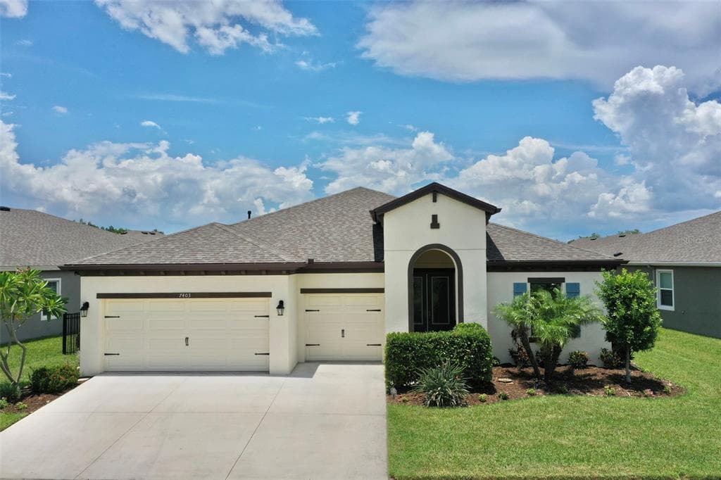 7403 PARADISO DRIVE APOLLO BEACH, FL 33572