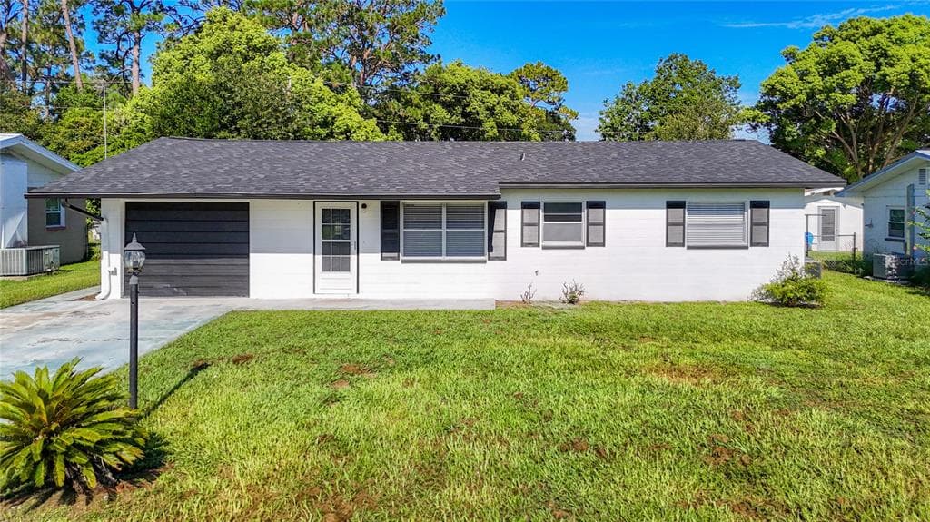 5901 BEECH STREET ZEPHYRHILLS, FL 33542