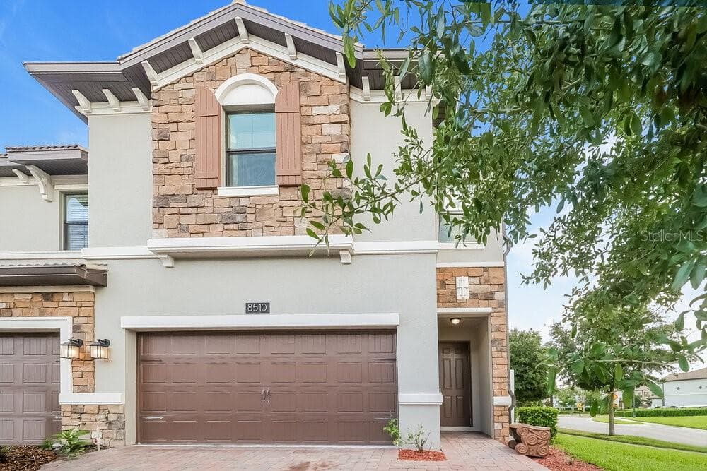 8510 ARCADIA LANE DAVENPORT, FL 33896