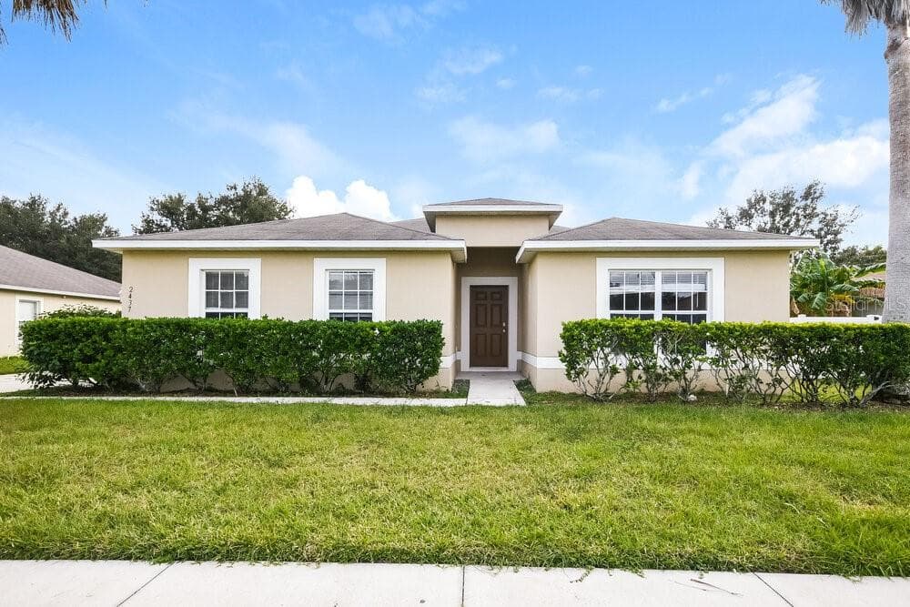2437 PALMETTO RIDGE CIRCLE APOPKA, FL 32712