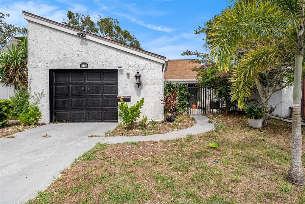 12502 WILD TURKEY LANE HUDSON, FL 34667