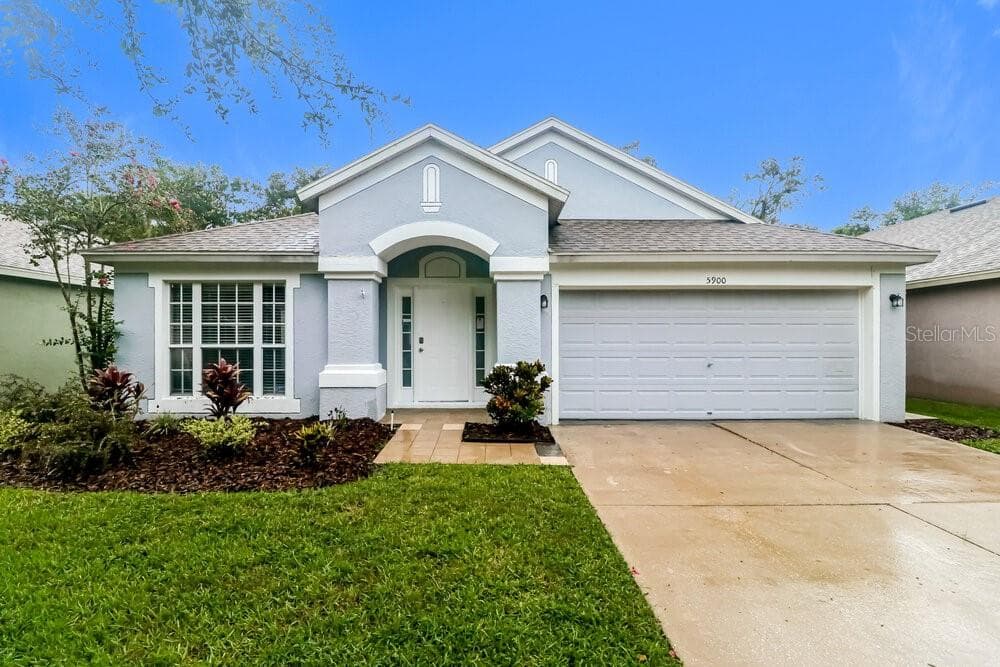 5900 WAR ADMIRAL DRIVE WESLEY CHAPEL, FL 33544