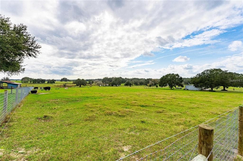 31228 SAINT JOE ROAD DADE CITY, FL 33525