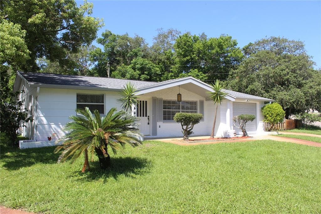 1445 COCKLESHELL DRIVE HOLIDAY, FL 34690